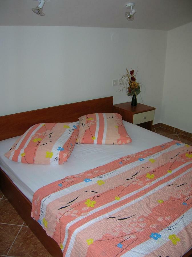 Apartment Jelena Rab Town Ngoại thất bức ảnh